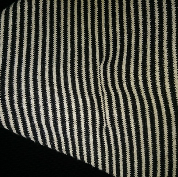 *DONATED* Lularoe Sarah - Picture 2 of 6